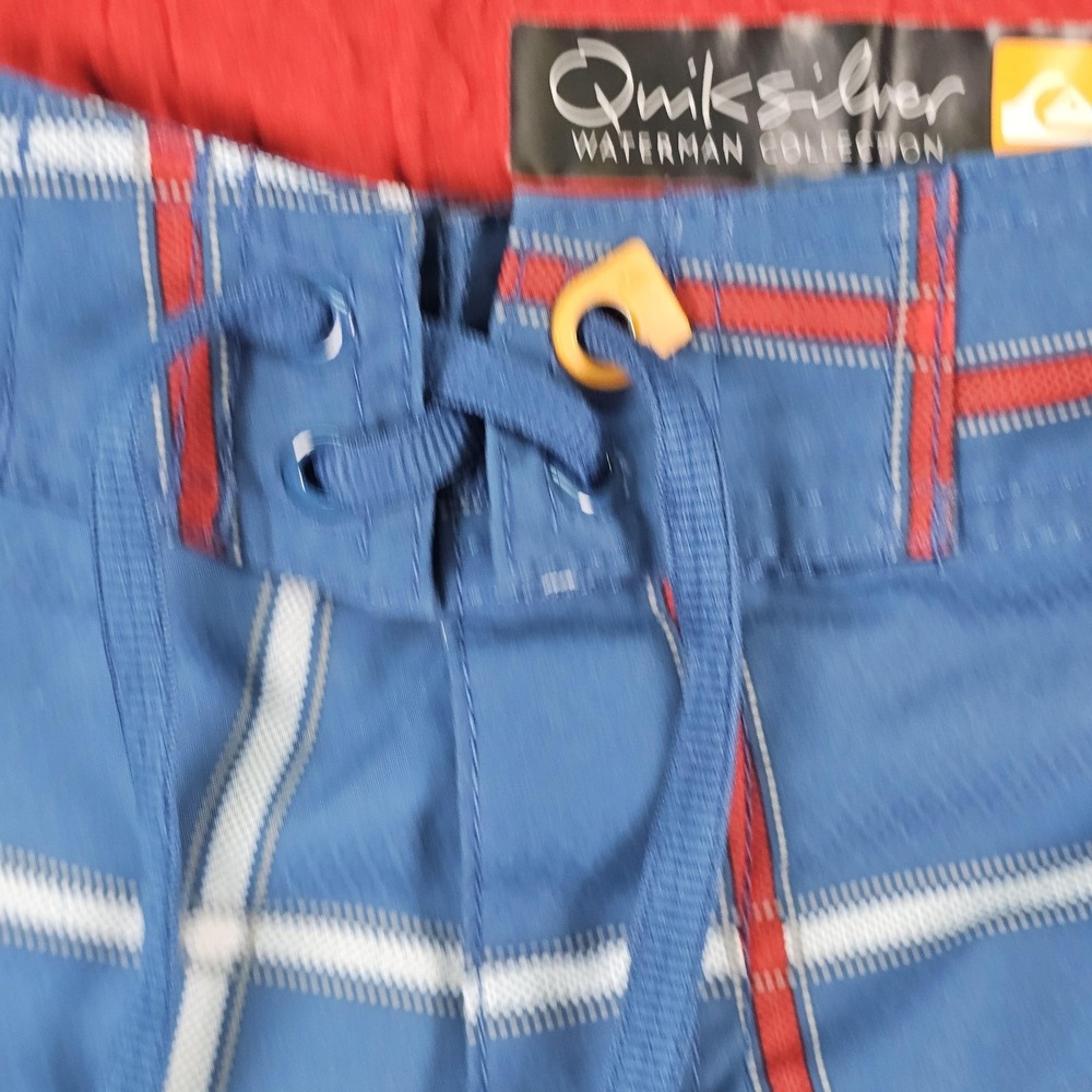 Quiksilver Waterman Board Shorts Mens 32 Blue Plaid Cargo Swim Trunks Pocket - Picture 6 of 10